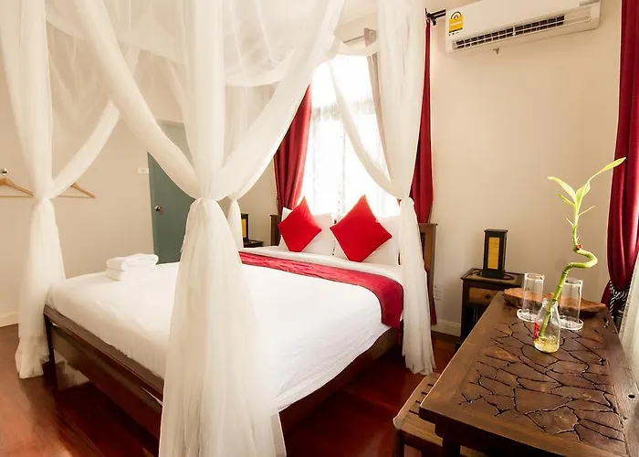 Hostal Fu House *